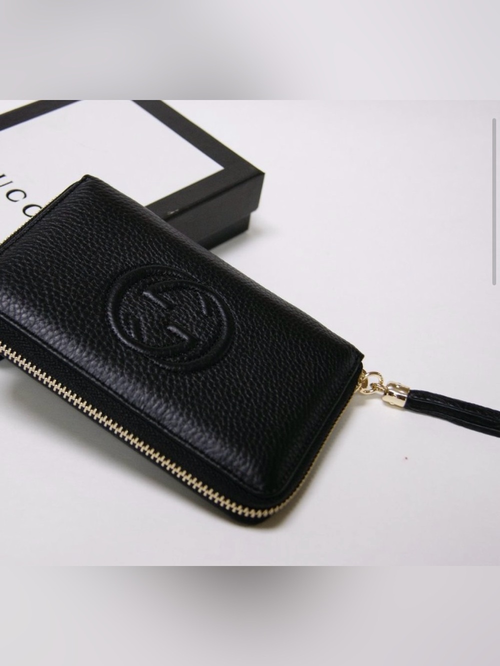 Gucci Black Pebbled Leather Zip Card Wallet with Gold Hardware